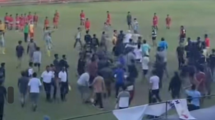 Kronologi Ricuh Turnamen Sepakbola di Pasangkayu Usai Pemain Protes ke Wasit