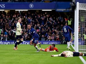 Chelsea Vs Everton: Palmer Bikin Gol, The Blues Menang 2-0