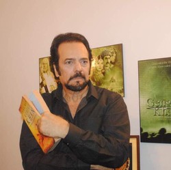 Akbar Khan Ingin Kolaborasi dengan Christine Hakim-Reza Rahadian