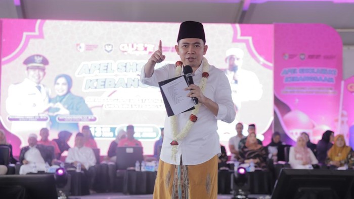 Di Acara Selawatan, Bupati Jember Paparkan Program Beasiswa-Kesehatan