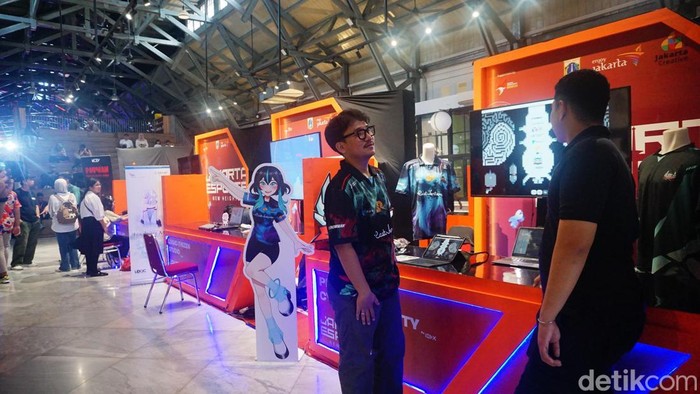 Final Playoffs Jakarta Esport New Heights 2025 digelar di Posbloc Jakarta, Jakarta Pusat, Jakarta, Sabtu (13/12/2025). Acara ini sebagai puncak rangkaian kompetisi esport yang terbuka untuk publik.