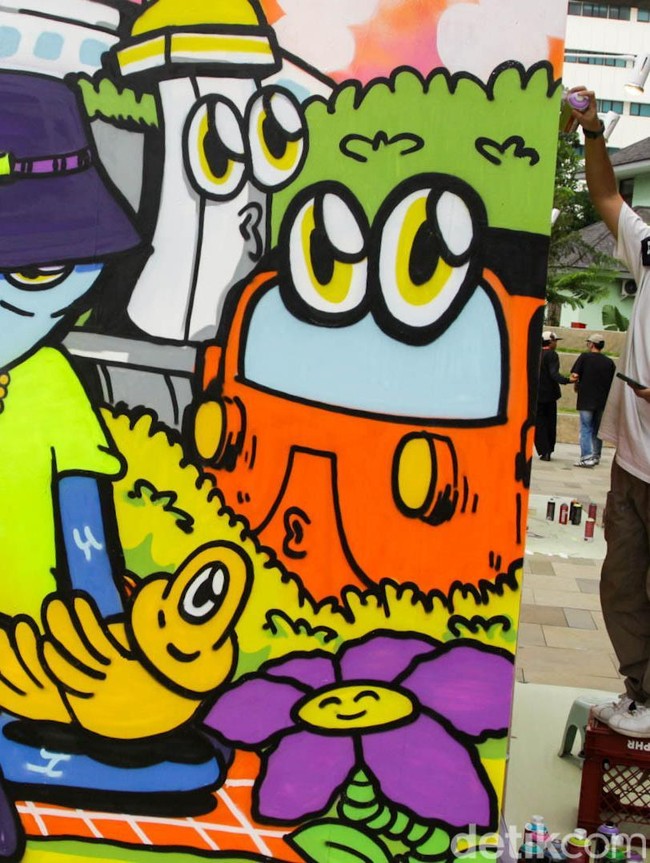 Jakarta Mural Festival Jadi Panggung Ekspresi Seniman Lokal