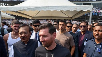 Viral Pejabat di India 'Paksa' Messi Lari