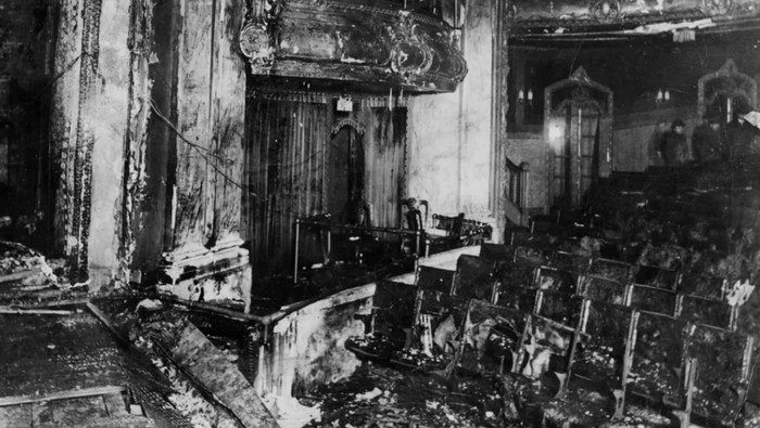 Kisah Tragis Kebakaran Teater: 602 Nyawa Melayang Imbas Buruknya Jalur Evakuasi