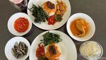 10 Nasi Padang Legendaris di Jakarta Ini Punya Lauk Komplet