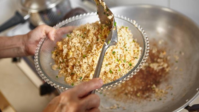 tips masak nasi goreng agar tidak lembek