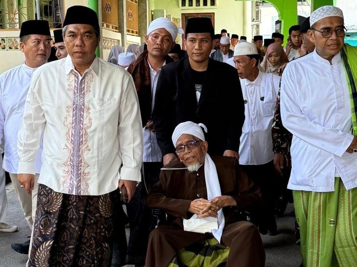 Kunjungi NTB, Pj Ketua Umum PBNU Konsolidasi dan Terima Doa TGH Turmudzi