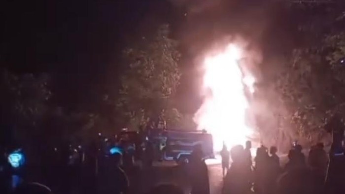 Truk Tangki BBM Terbakar di Sape Bima, Sopir Tewas-Kernet Terluka