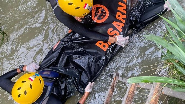 Bocah 4 Tahun yang Hanyut dalam Selokan di Jambi Ditemukan Tewas