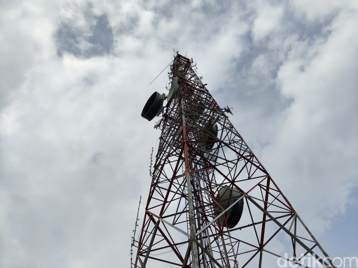Tower telekomunikasi