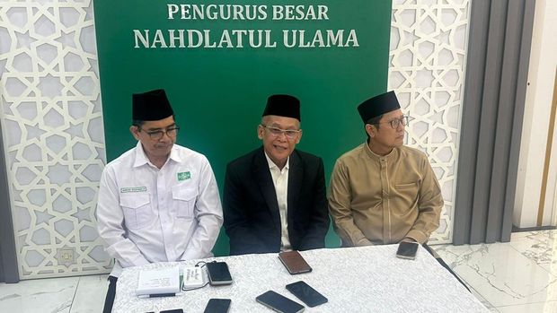 Wakil Ketua Umum PBNU Prof. Mohammad Mukri Wakil Ketua Umum PBNU Prof. Mohammad Mukri