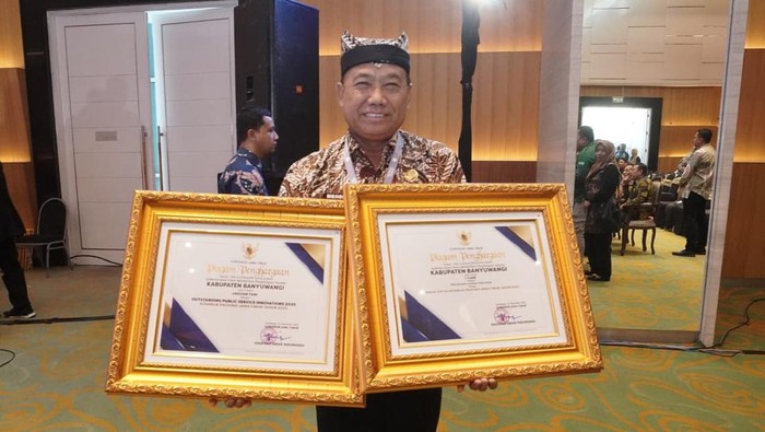 Banyuwangi Raih 2 Penghargaan Kovablik Jatim 2025