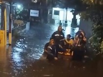 Belasan Warga Denpasar Mulai Terserang Penyakit Usai Banjir