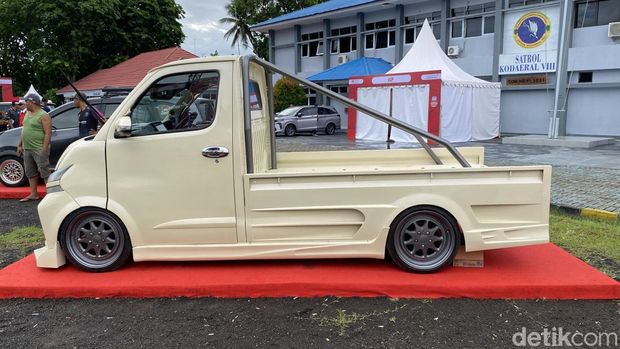 Daihatsu Gran Max dimodifikasi jadi sporty Daihatsu Gran Max dimodifikasi jadi sporty