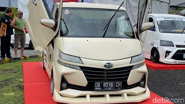 Daihatsu Gran Max dimodifikasi jadi sporty