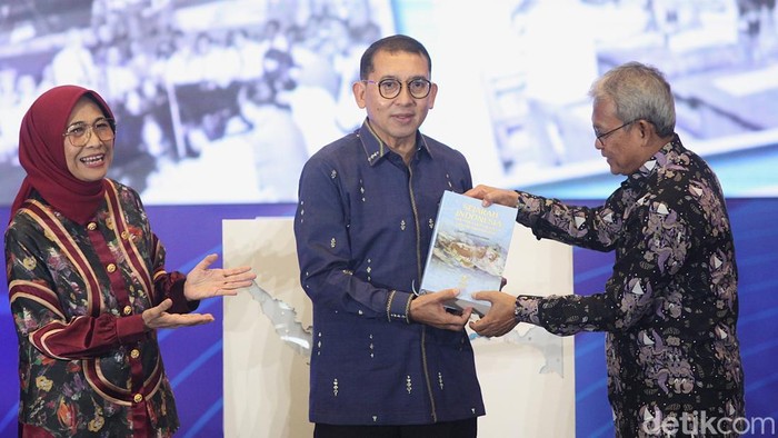 Buku Sejarah Revisi Narasi Indonesia Dijajah 350 Tahun