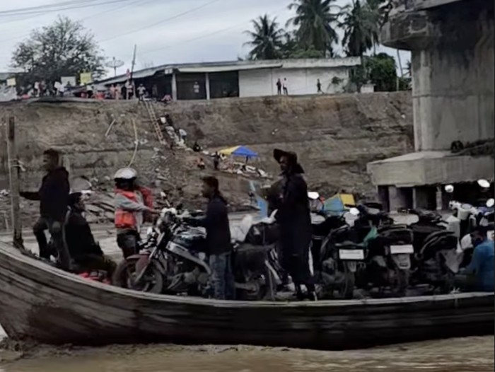 Hamish Daud berangkat ke Aceh untuk memberikan bantuan kepada korban bencana longsor dan banjir.
