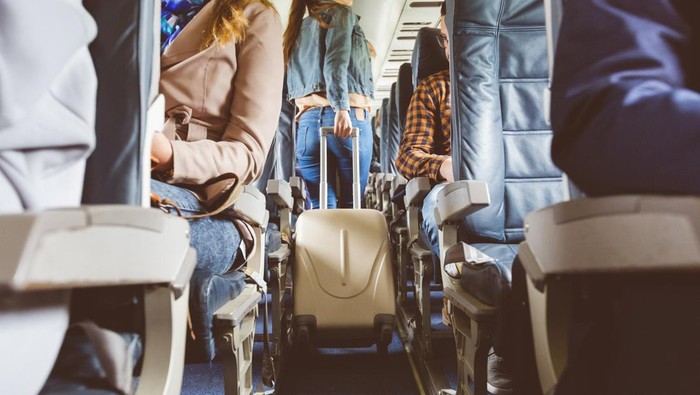 Pramugari Peringatkan Traveler: Jangan Jadi Kutu Lorong di Pesawat