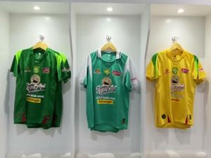 Persebaya Hadirkan Toko Resmi di Royal Plaza Surabaya