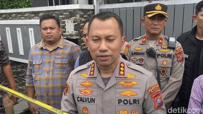 Polisi Pra Rekonstruksi Kasus Anak SD Diduga Bunuh Ibu di Medan, Ada 43 Adegan