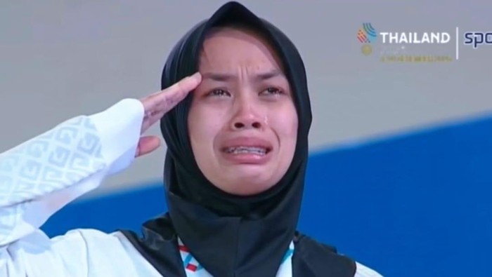 Lifter Pacitan Sumbang Medali Emas ke-23 Indonesia di SEA Games 2025