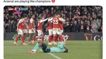 Arsenal disebut bermain seperti juara karena menang meski main buruk dan mencetak gol kemenangan di menit akhir. Foto: X.com