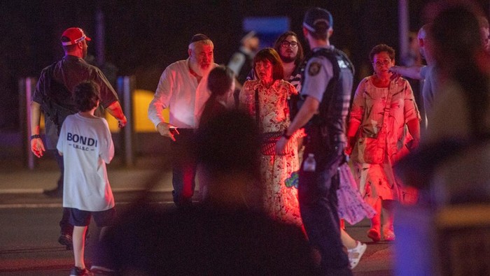 2 Terduga Pelaku Penembakan di Pantai Bondi Australia Ditahan Polisi