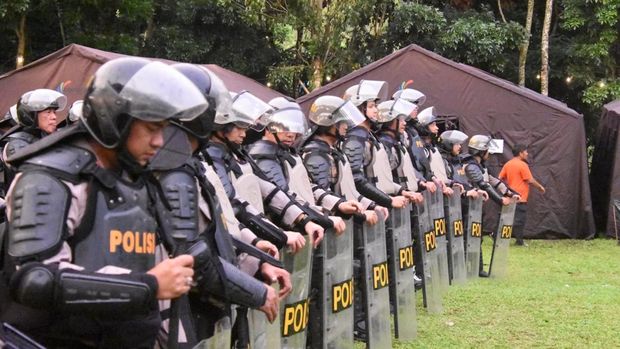 Penjabaran Apel Kasatwil 2025 dan Gelar Operasional Bulanan Polres Bogor. Penjabaran Apel Kasatwil 2025 dan Gelar Operasional Bulanan Polres Bogor.