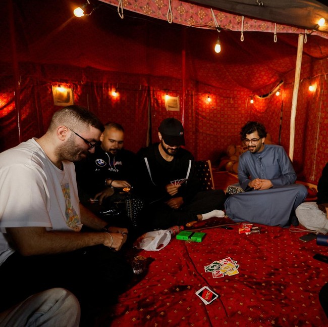 Perkemahan Gurun Samawah, Pesona Alam Irak Jadi Daya Tarik Wisata