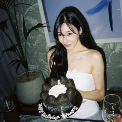 Kemunculan Tiffany SNSD di Instagram Langsung Bikin Heboh