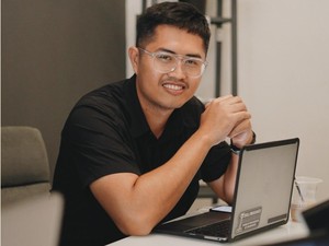 Putra Ilham Setiyansyah, dari Energi Terbarukan ke Juragan Kafe Bandung