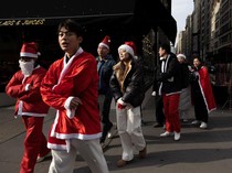 SantaCon Kembali Digelar, New York Diselimuti Nuansa Natal
