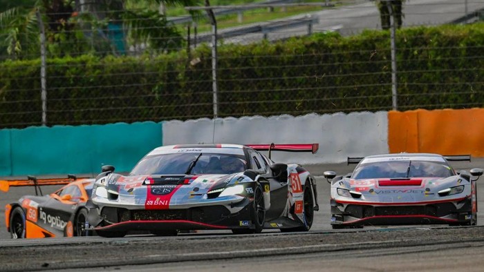 ALMS 2025: Sean Gelael dan AF Corse 51 Tanpa Poin di Race 1
