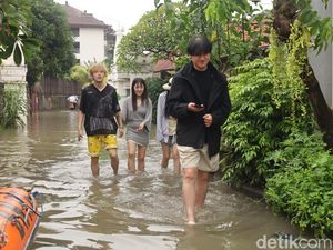 Puluhan Turis Asing Dievakuasi-Pindah Vila gegara Banjir di Bali