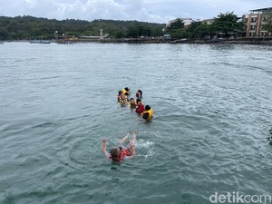 Watersport Jadi Opsi Aktivitas Seru Saat Liburan di Pangandaran