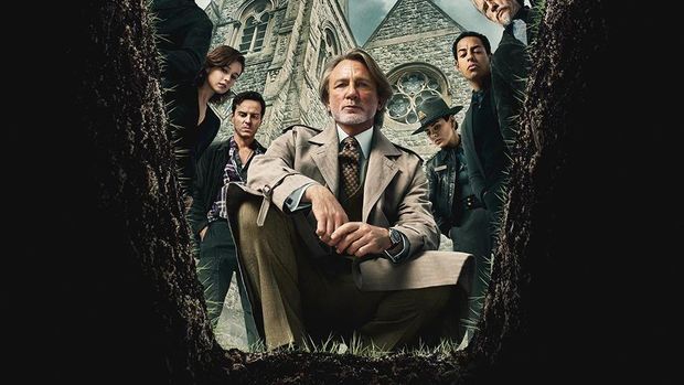 Adegan dalam film Netflix Wake Up Dead Man: A Knives Out Mystery.