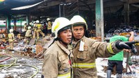 Adapun sejumlah kios yang terbakar berada Kios C, tepatnya berada di bagian tengah komplek pasar. Sejumlah kios yang terbakar ini merupakan kios buah-buahan.