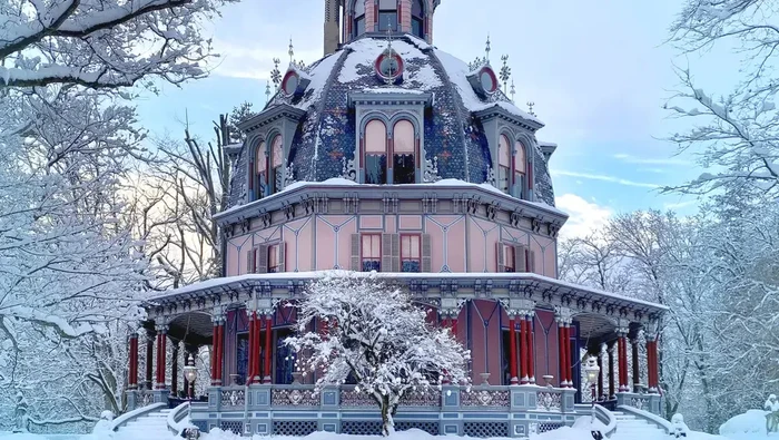 Bak Istana Dongeng, Rumah Segi Delapan Abad ke-19 Ini Berdiri Megah di New York