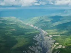 Bukti Benda Raksasa Bisa Terlihat Sangat Mengerikan, Bikin Megalophobia!