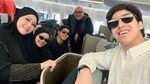 Momen Maia Estianty Umrah Bersama Mantu dan Keluarga