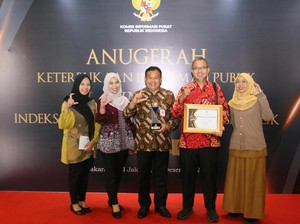 Kemendagri Kembali Raih Predikat Informatif dari KI Pusat