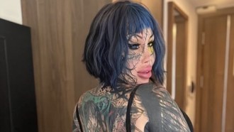 Influencer Berpenampilan Ekstrem Ditemukan Tewas, Dugaan Lompat dari Balkon