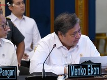 Video: Prabowo Tepuk Tangan saat Airlangga Usul Pekerja WFA 29-31 Desember