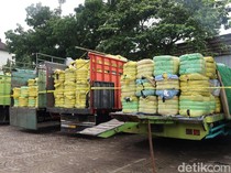 Hii! 6 Kontainer Pakaian Impor Bekas dari Korsel Penuh Bakteri