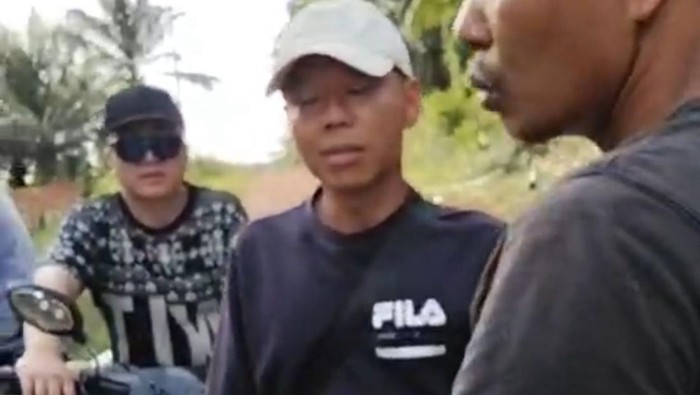 Penyerangan oleh WN China di Ketapang.