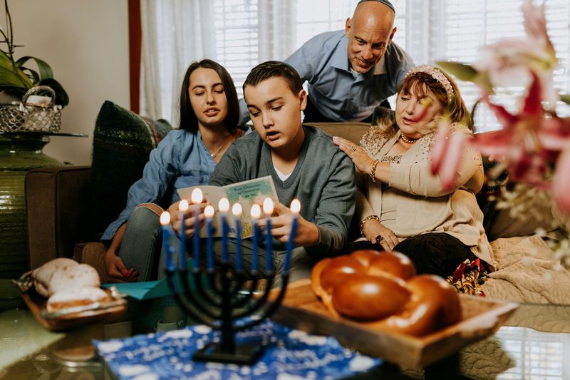 Perayaan Hanukkah Perayaan Hanukkah