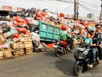 Video: Kekhawatiran Warga Tumpukan Sampah di Tangsel Ganggu Kesehatan
