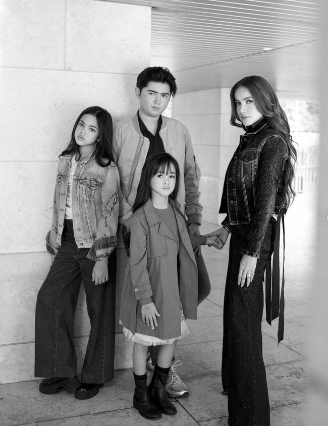 Demikian halnya dari sang mama, Sean juga memiliki 2 adik perempuan yang tak kalah cantik. Foto: Instagram/@seanmikaelalexander