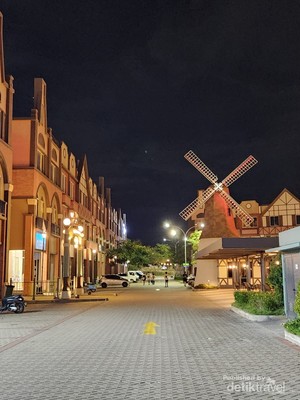 Menikmati Liburan ala Eropa di PIK2