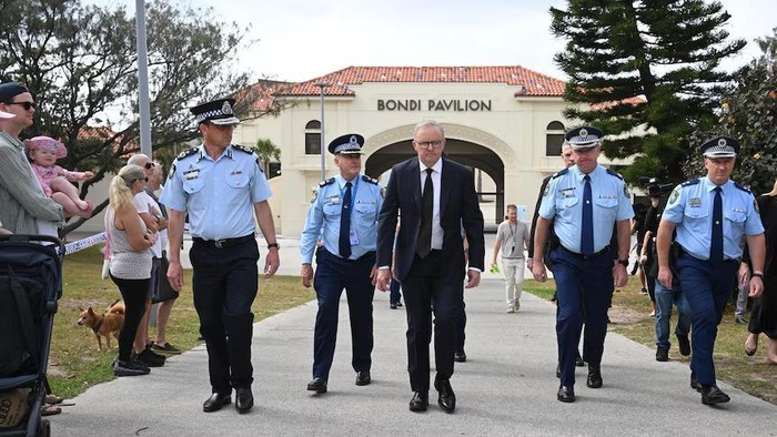 Dunia Hari Ini: Australia Akan Perketat UU Senjata Setelah Insiden Pantai Bondi